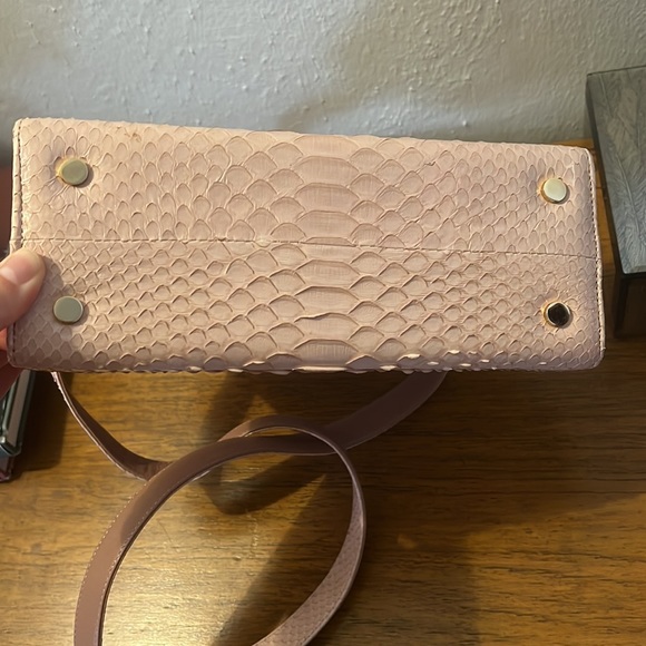 Seda Cek Python Shoulder Bag - Picture 8 of 9